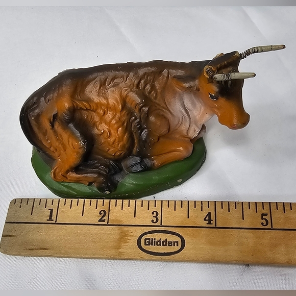 Vintage Christmas Nativity Cow/Ox Replacement Figure Resin Italy Moving Horns - Picture 7 of 8